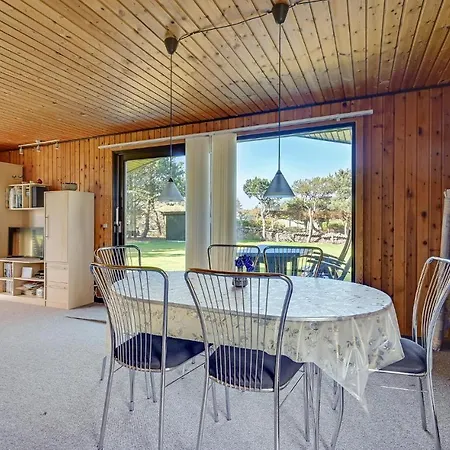 בית נופש Three-bedroom In Nordenbro Vesteregn